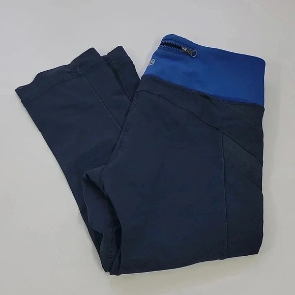 lululemon athletica Pants - Lululemon Crop Leggings